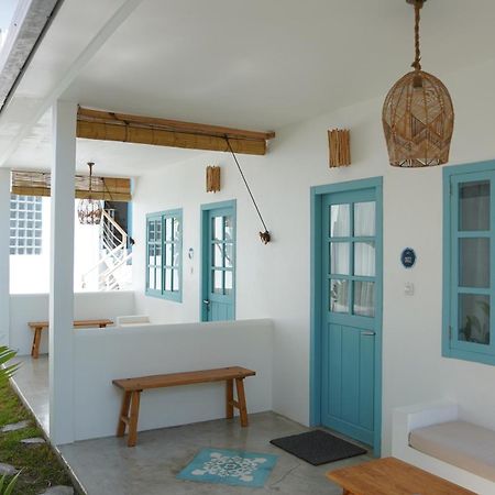 Seaesta Komodo Hostel & Hotel Лабуан Баджо Екстериор снимка